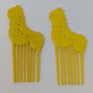 Barbie Seahorse Combs Island Fun Yellow 1987
